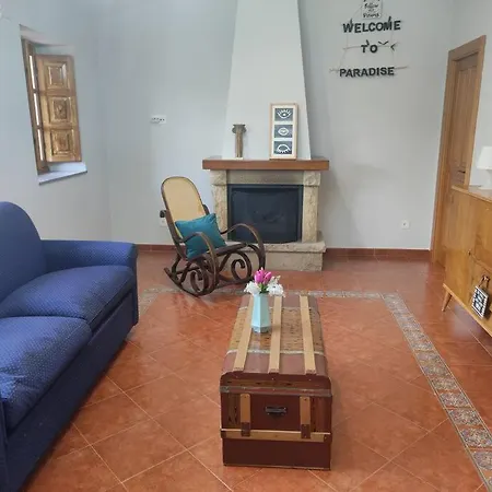 10a04 Casa Petacos *