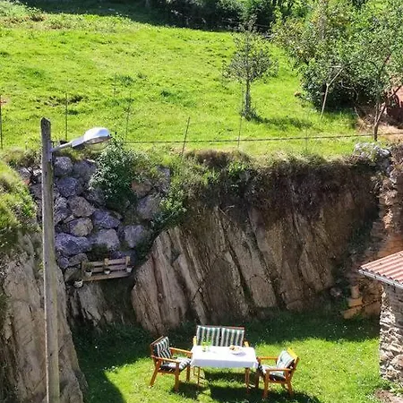 10a04 Casa Petacos *